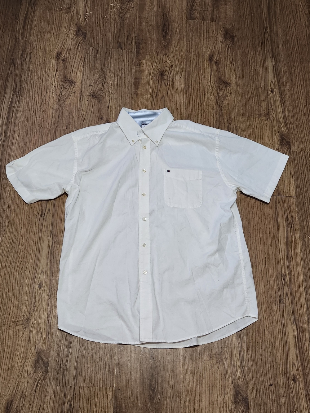 Tommy Hilfiger White Short-Sleeve Button-Down Shirt
